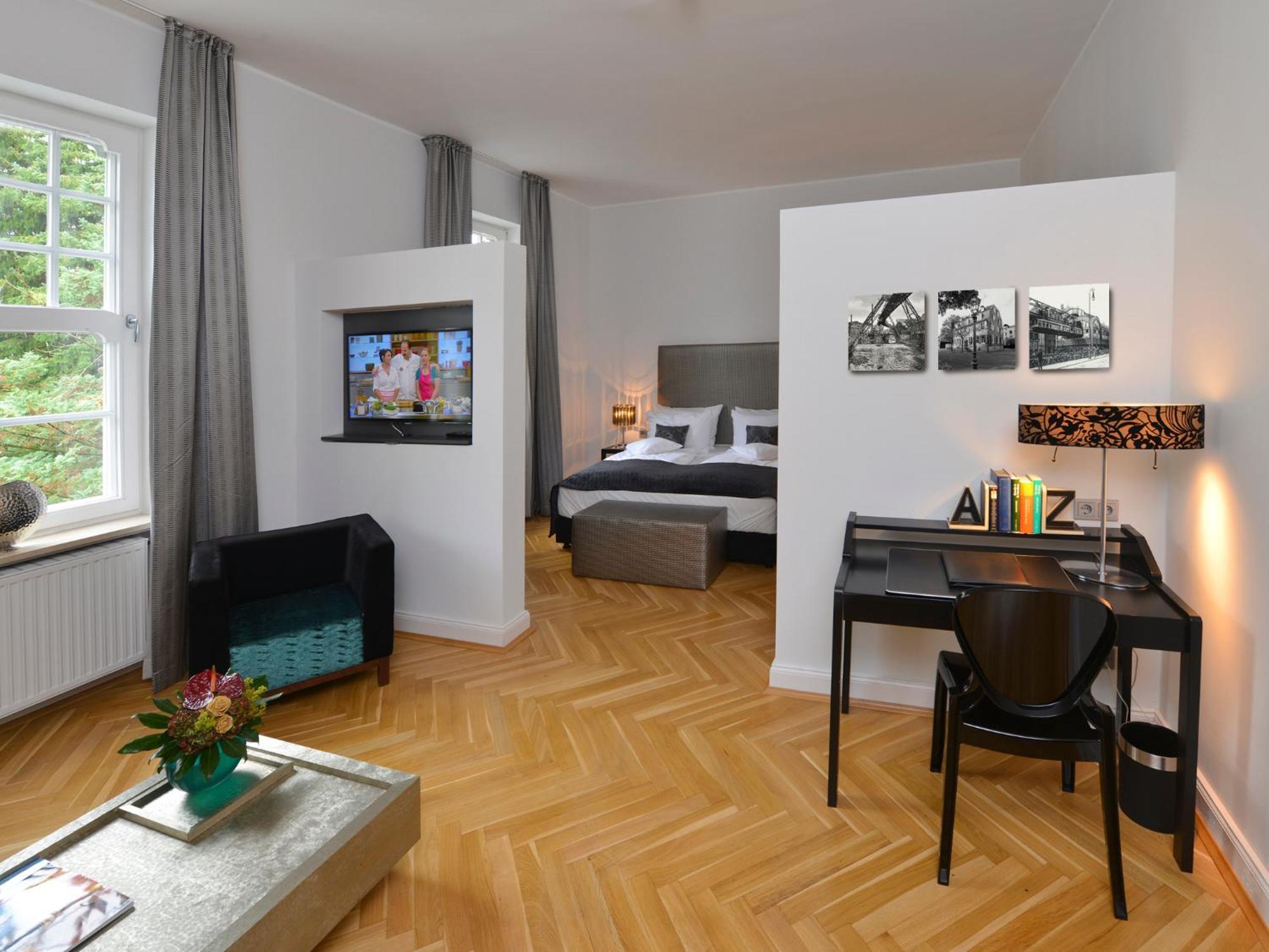 Park Villa Wuppertal Room photo